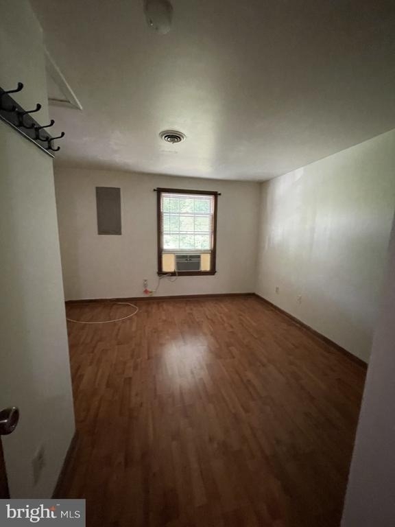 627 Wolfe Street - Photo 5