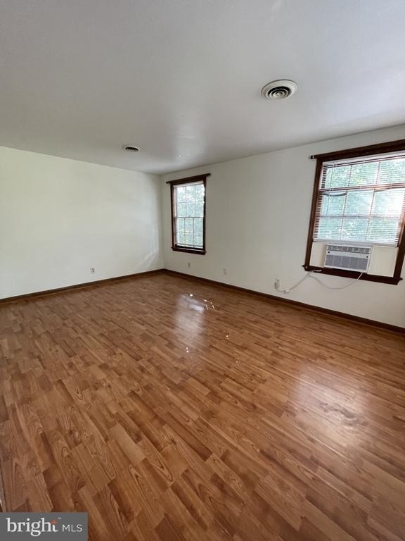 627 Wolfe Street - Photo 9