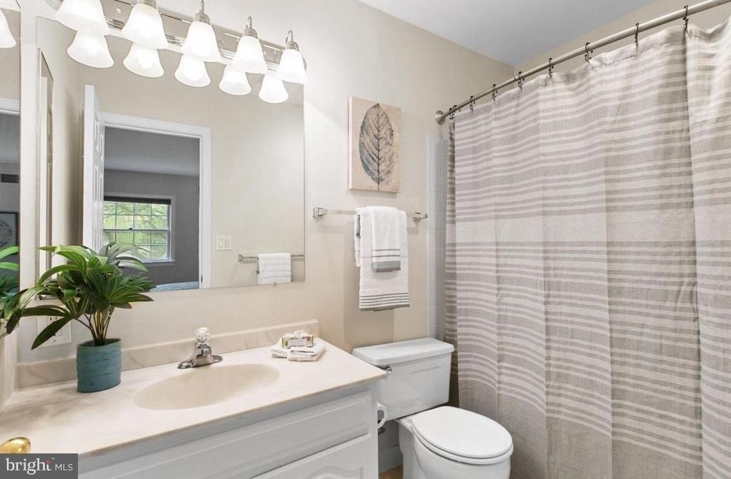 982 N Royal Street - Photo 5