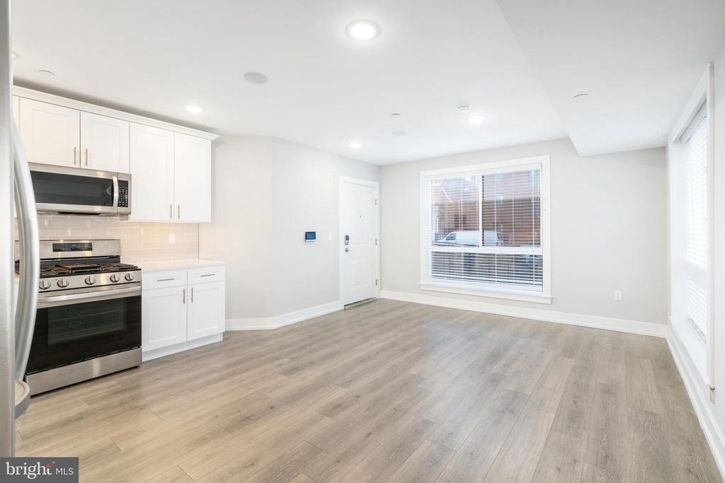 1309 S 52nd Street - Photo 0
