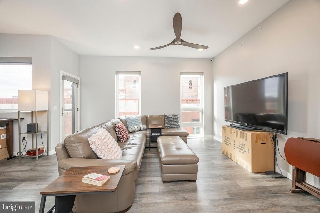 1501 N 31st Street - Photo 3