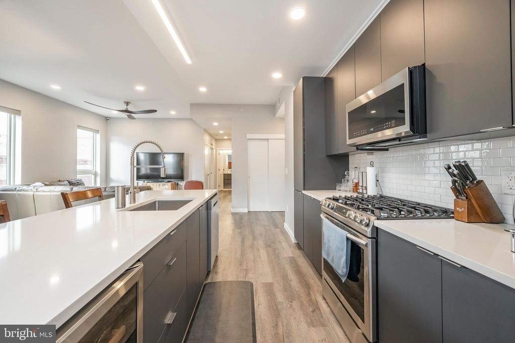 1501 N 31st Street - Photo 1