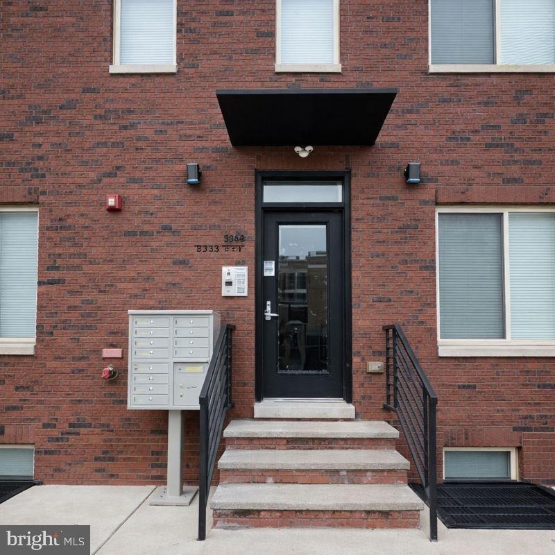 3933 Powelton Avenue - Photo 11