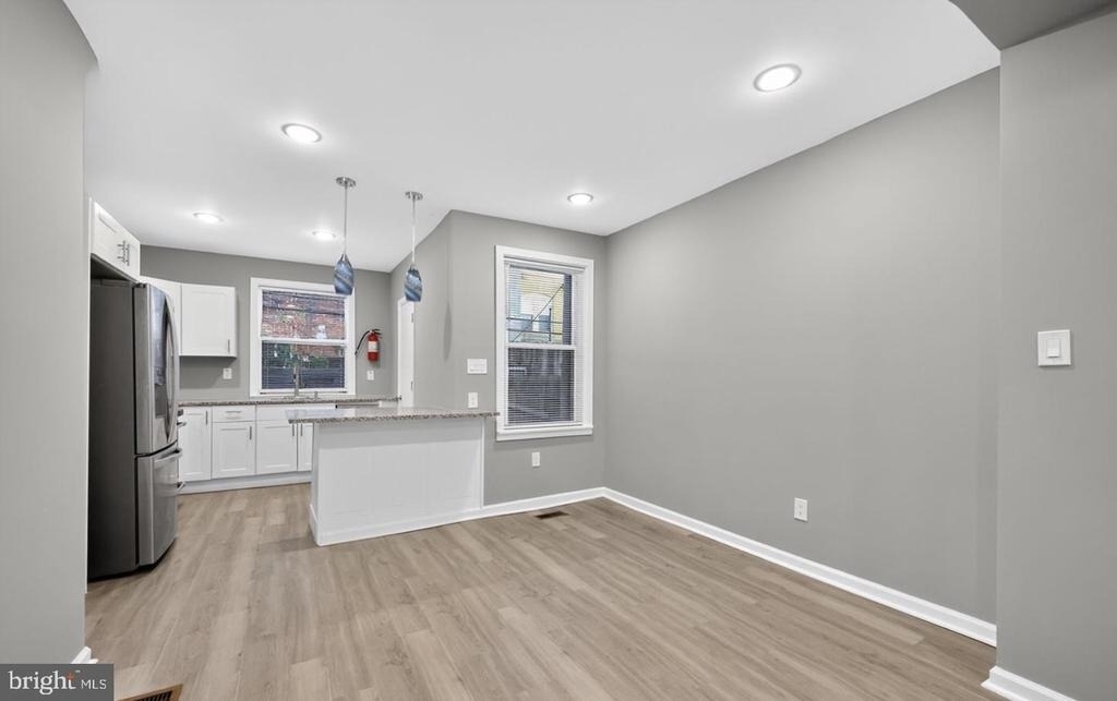1333 S Newkirk Street - Photo 3