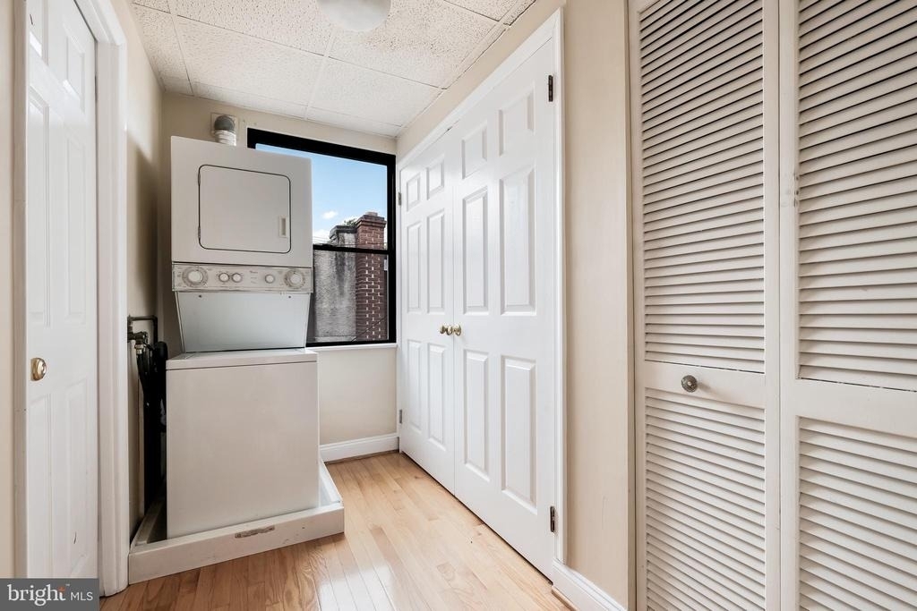 937 Christian Street - Photo 14