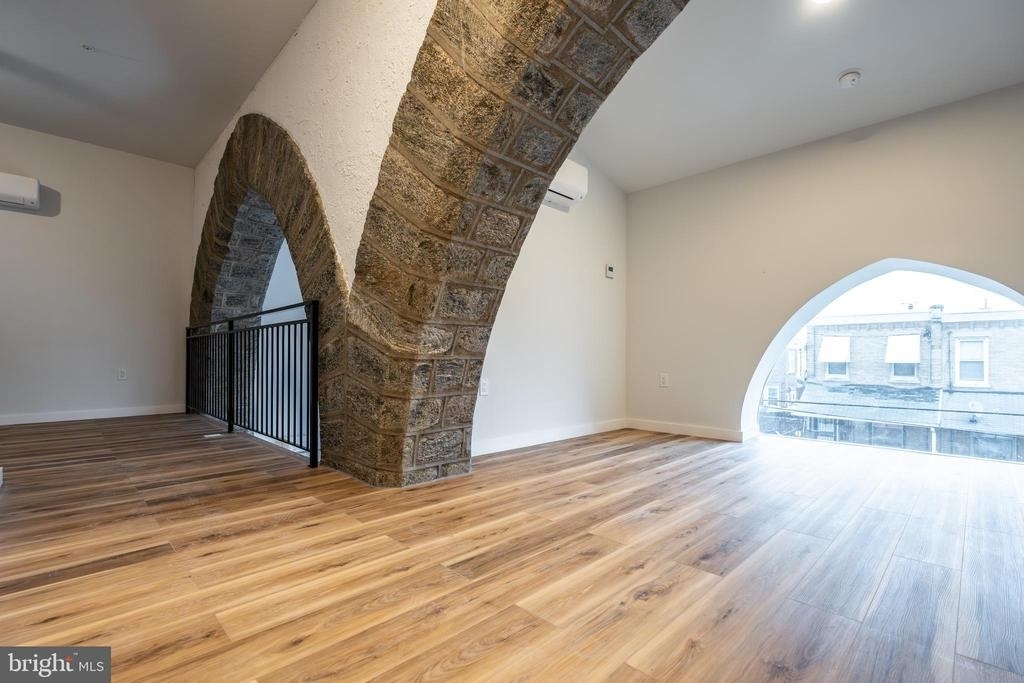 6400 Haverford Avenue - Photo 9
