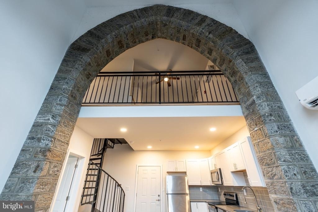 6400 Haverford Avenue - Photo 17