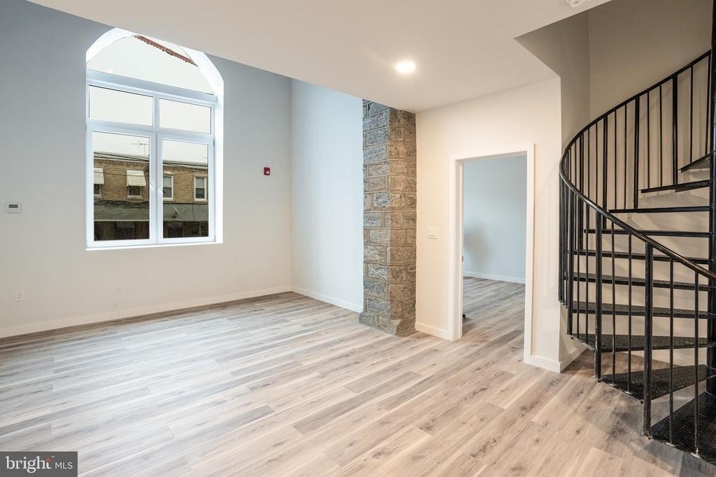 6400 Haverford Avenue - Photo 7