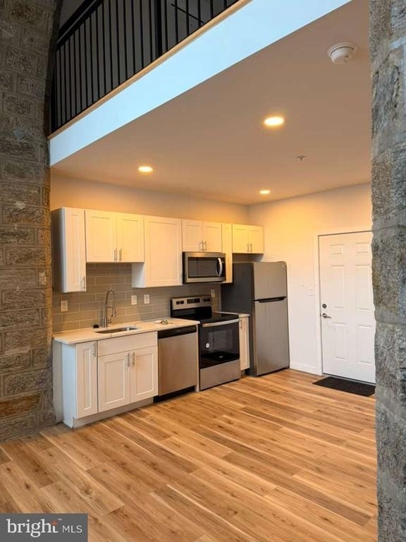 6400 Haverford Avenue - Photo 2