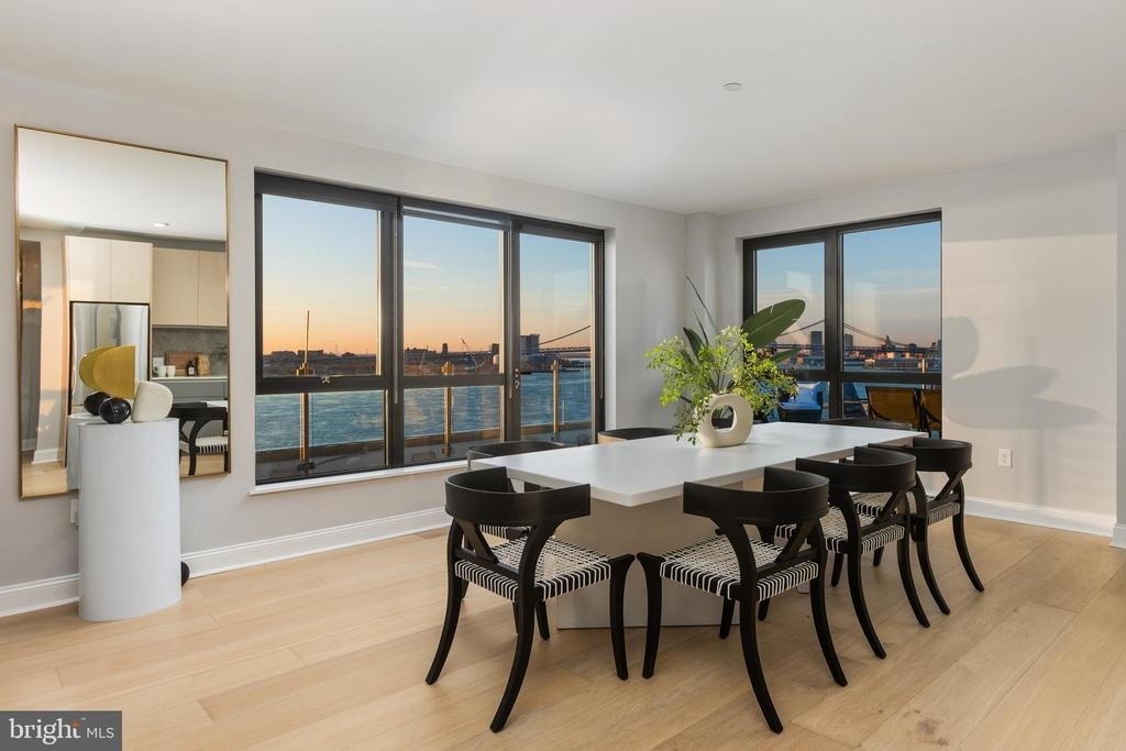 1325 N Beach Street - Photo 4
