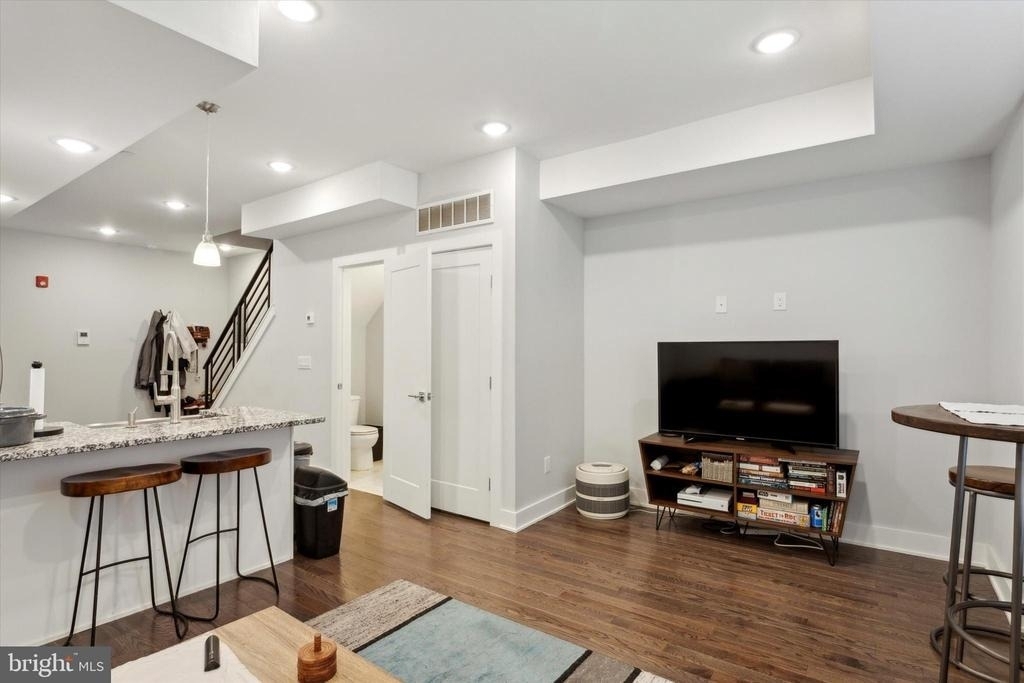 818 N 16th Street - Photo 5