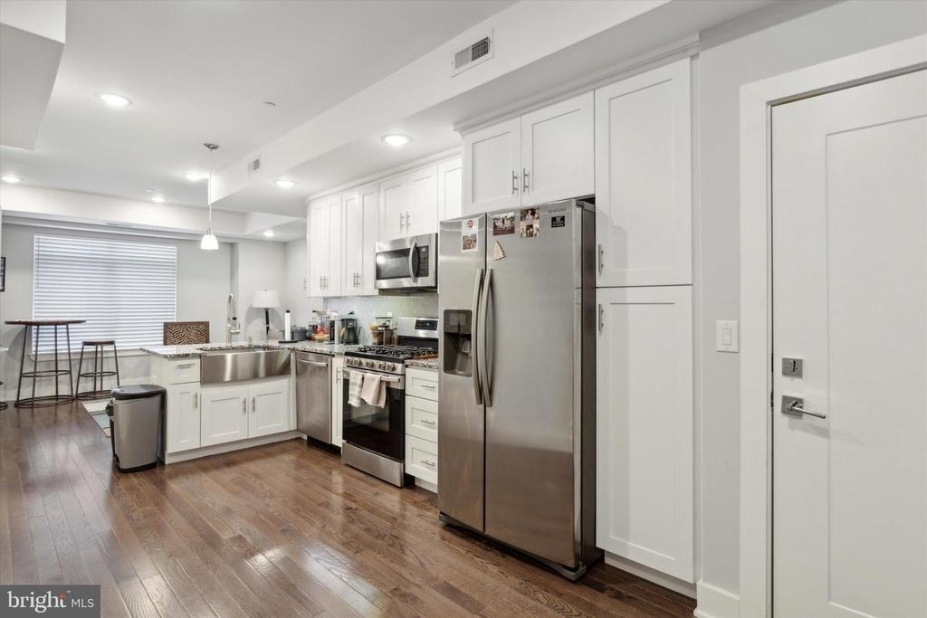 818 N 16th Street - Photo 0