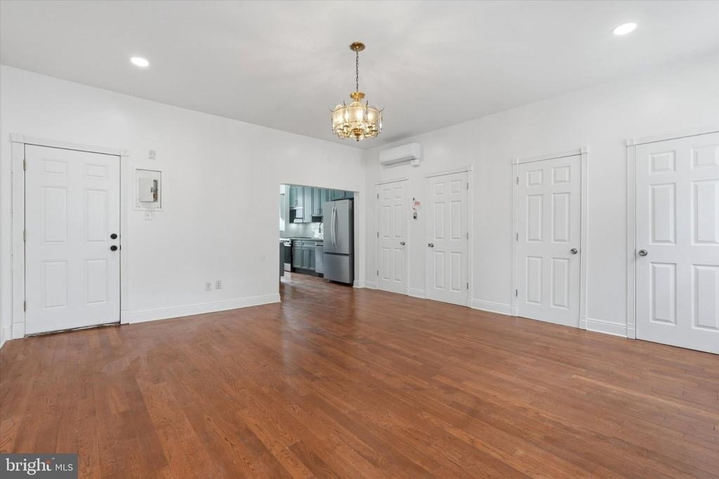 1006 Pine Street - Photo 9