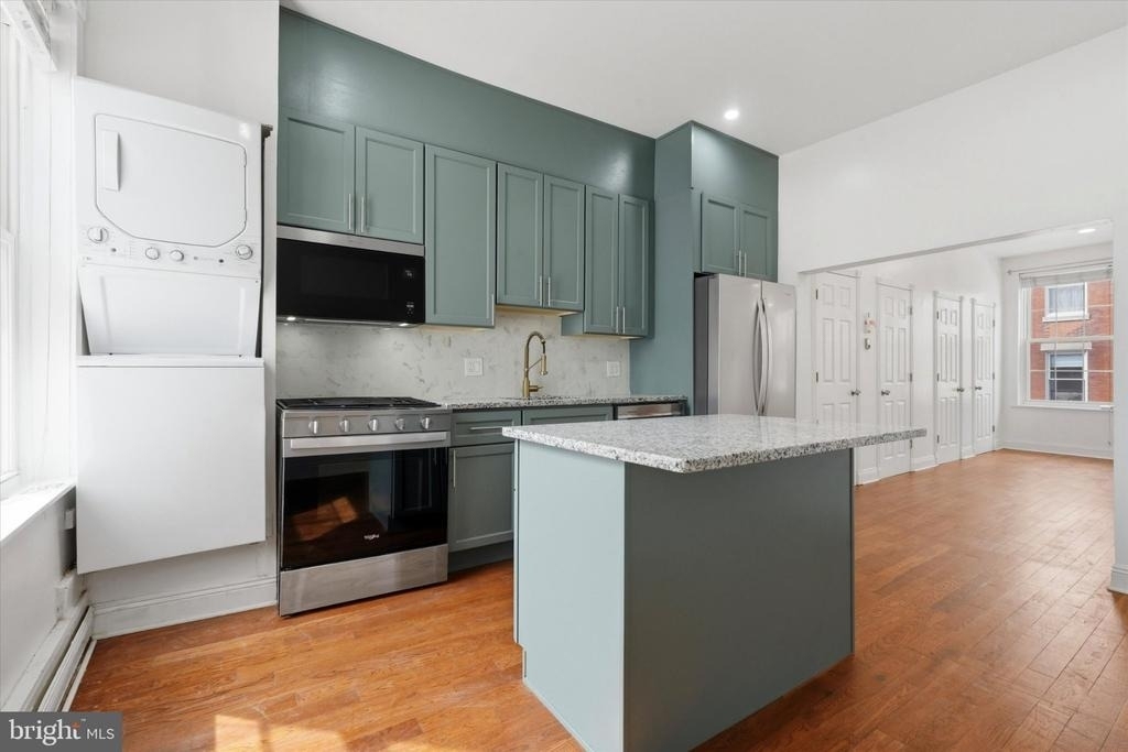 1006 Pine Street - Photo 5