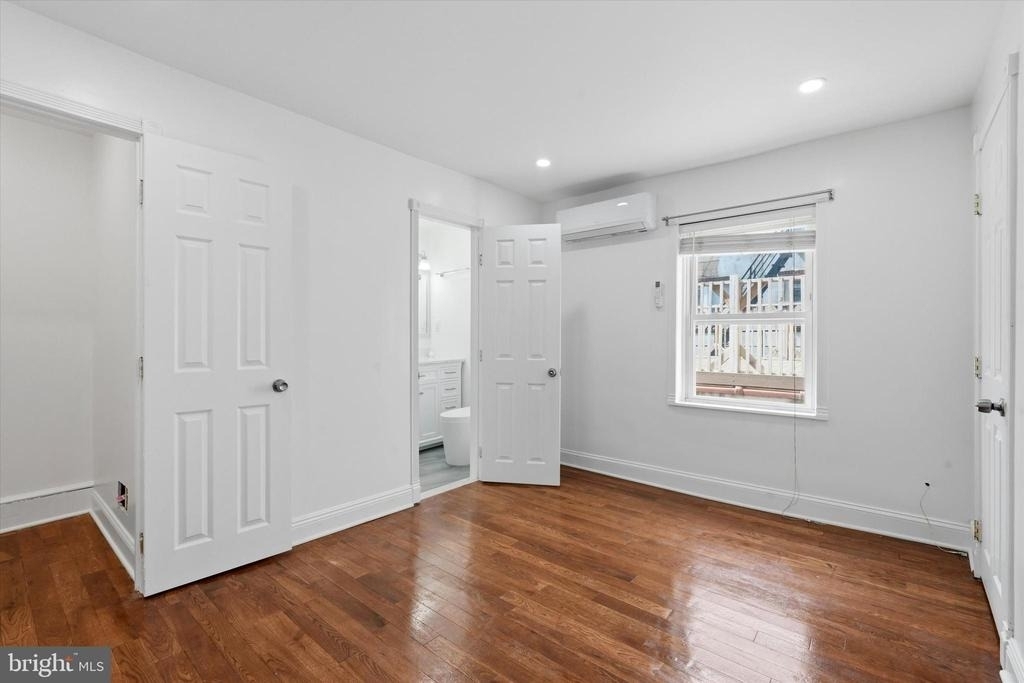 1006 Pine Street - Photo 11