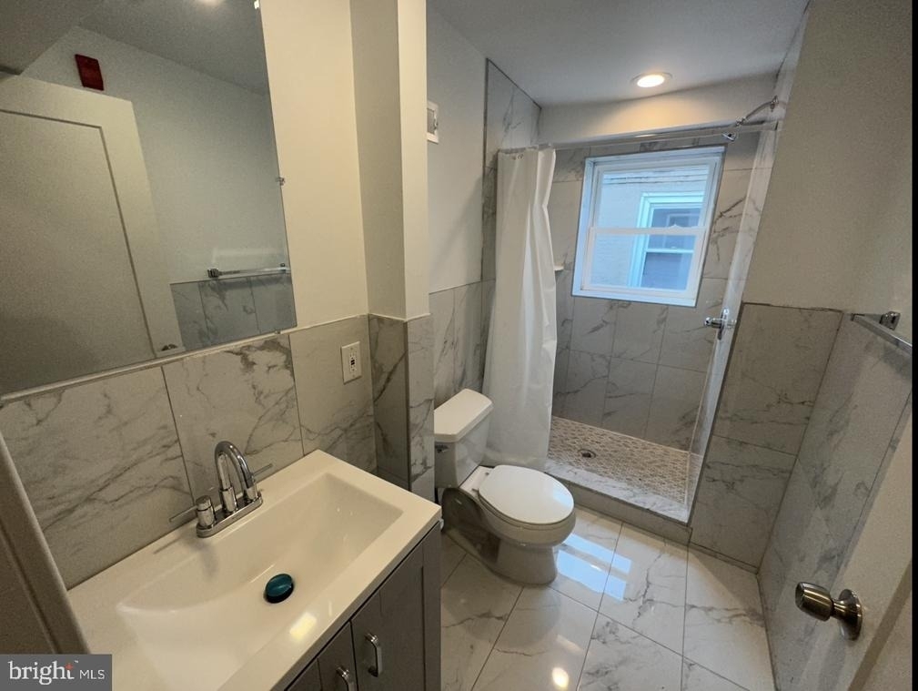 1635 W Girard Avenue - Photo 4
