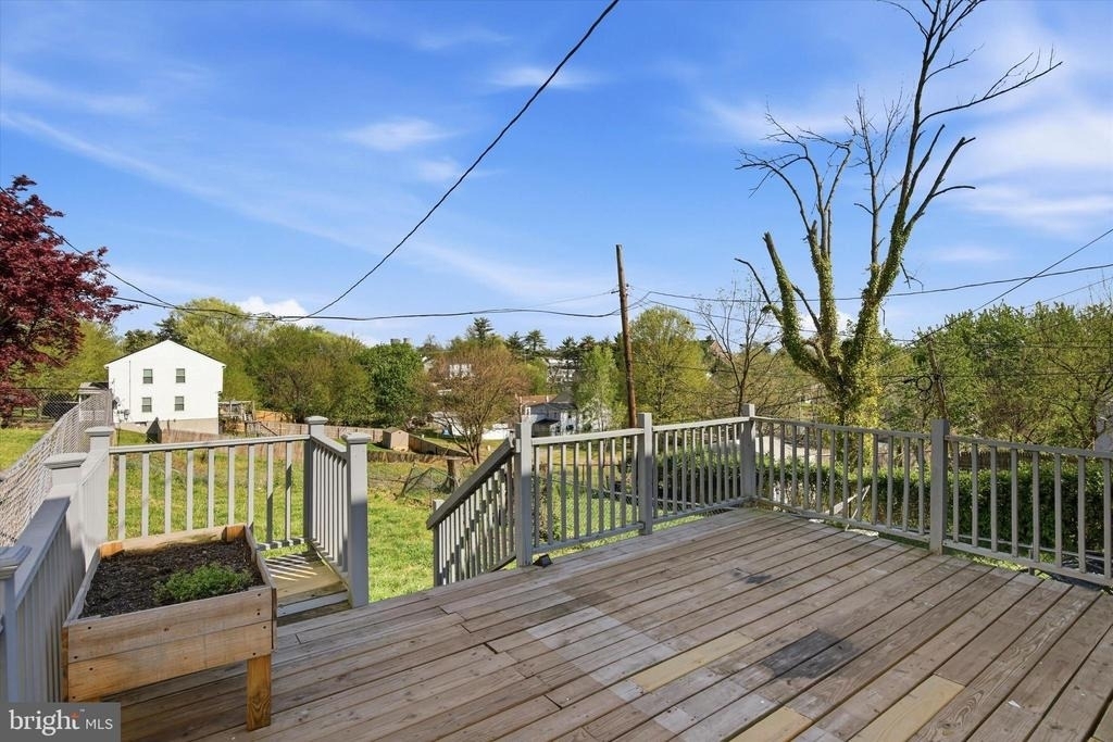 226 N Warren Street - Photo 21