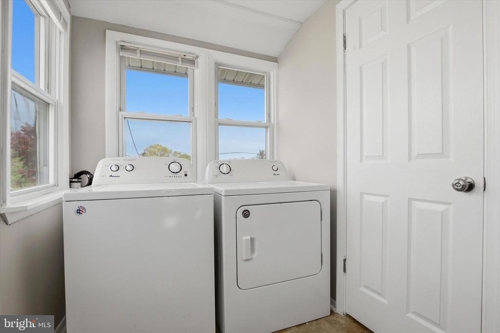 226 N Warren Street - Photo 11