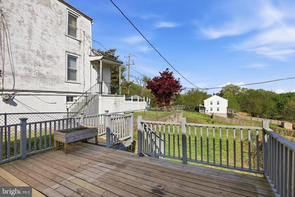 226 N Warren Street - Photo 22