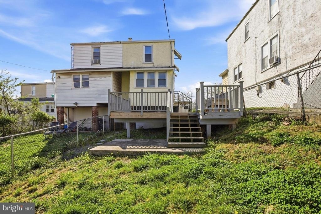 226 N Warren Street - Photo 23