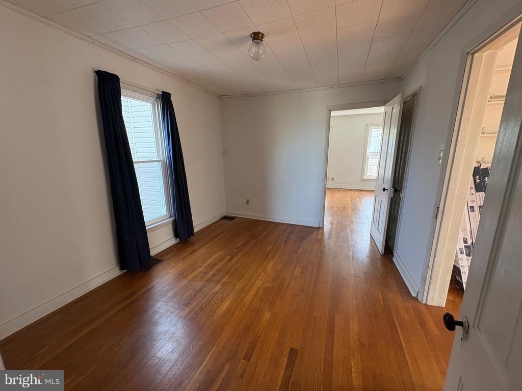 50 E North Street - Photo 4