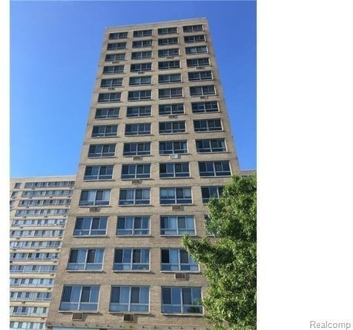 8900 E Jefferson Avenue - Photo 0