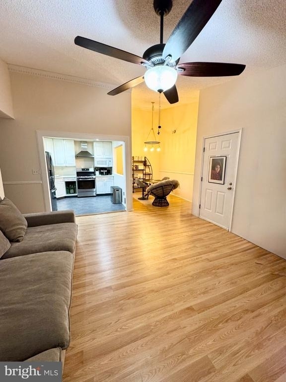 48 Chamberlin Court - Photo 13