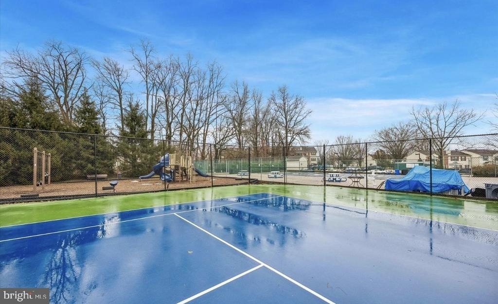 48 Chamberlin Court - Photo 17