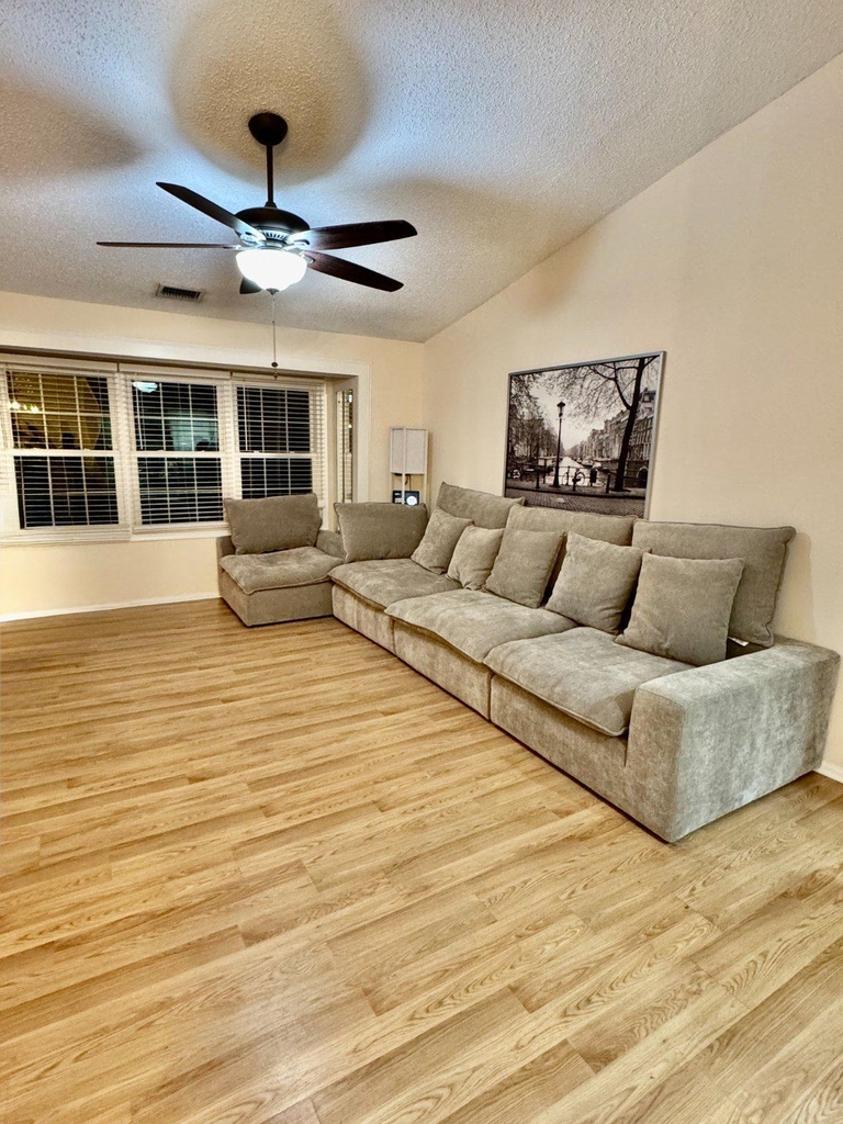 48 Chamberlin Court - Photo 14