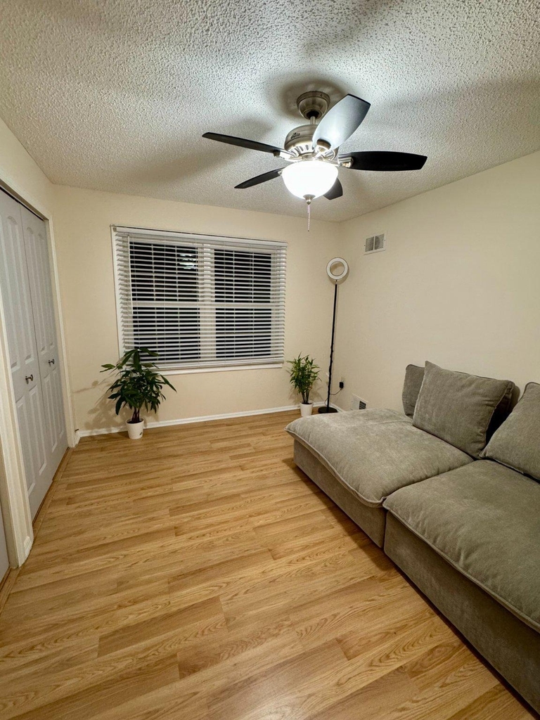 48 Chamberlin Court - Photo 9
