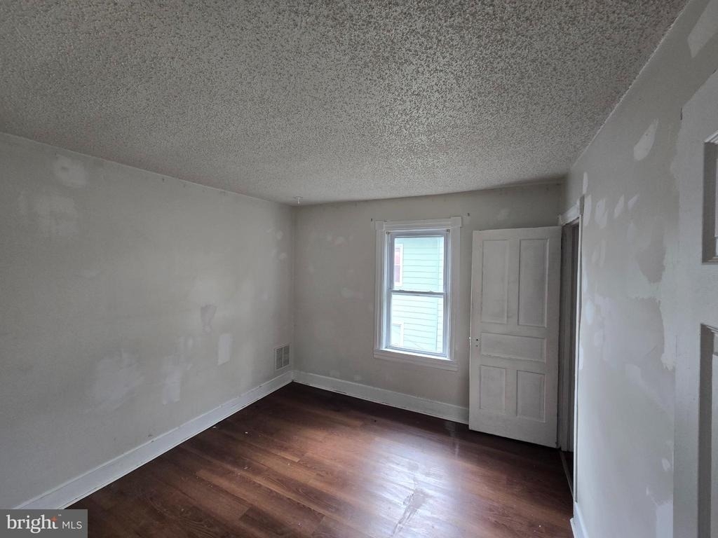 106 Main Street - Photo 13