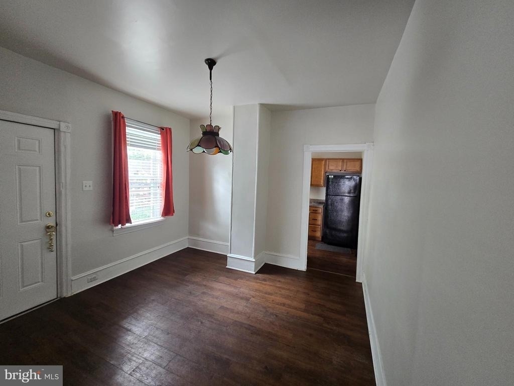 106 Main Street - Photo 4