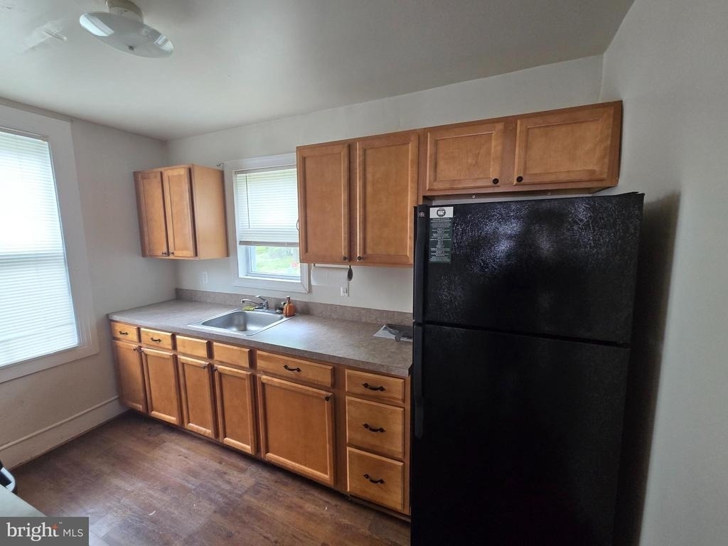 106 Main Street - Photo 8