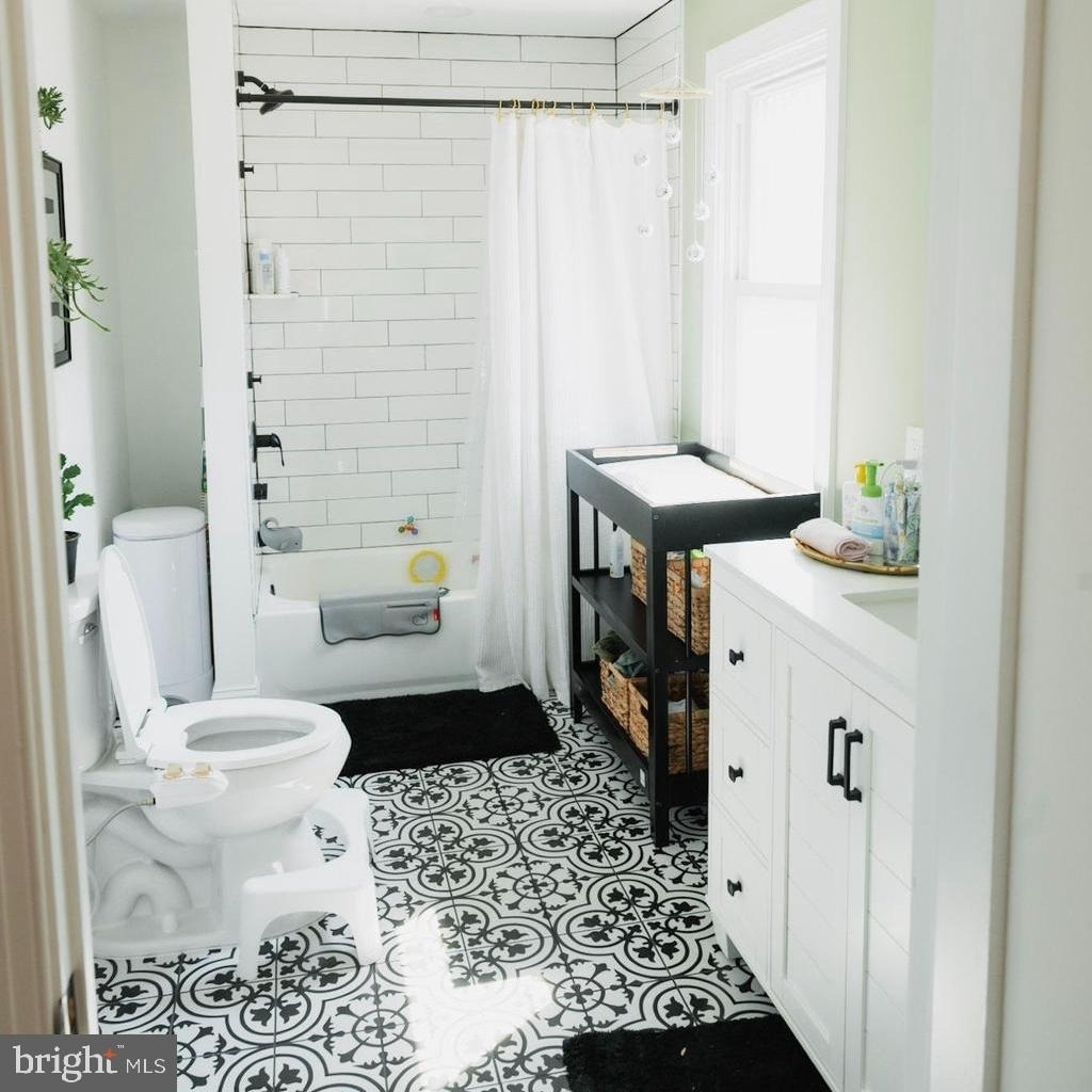 70 Sartori Avenue - Photo 38