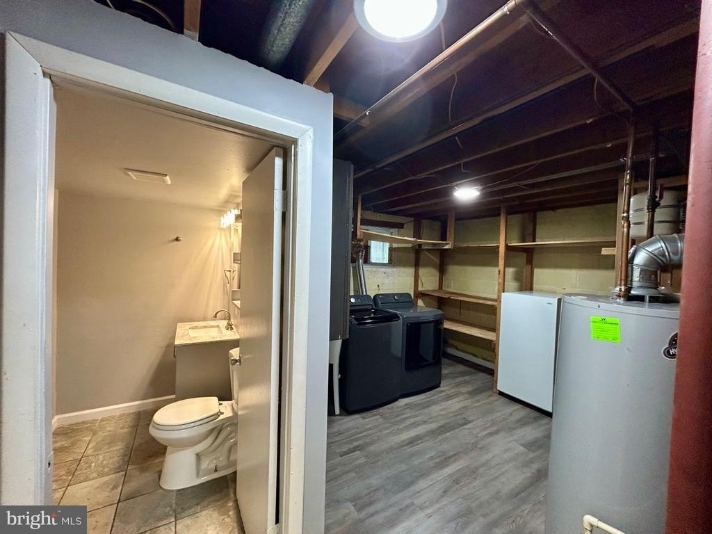 522 70th Street - Photo 11