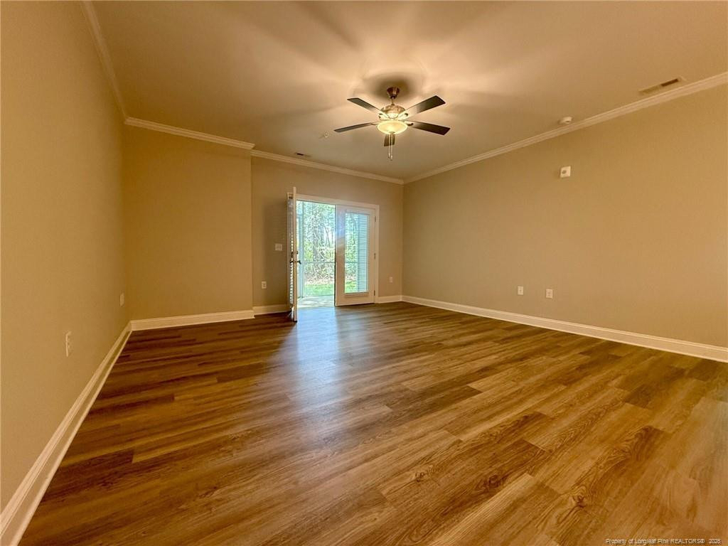 188 Gallery Drive - Photo 2