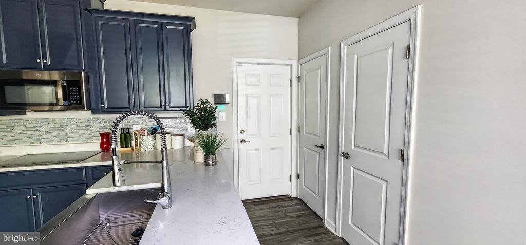 10570 Sally Ride Lane - Photo 9