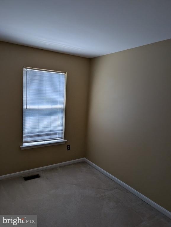 4411 Sutherland Circle - Photo 8