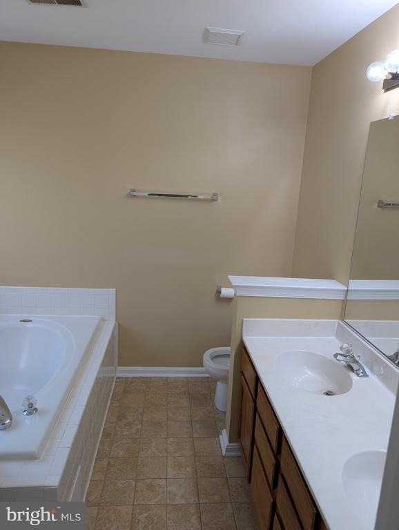 4411 Sutherland Circle - Photo 9