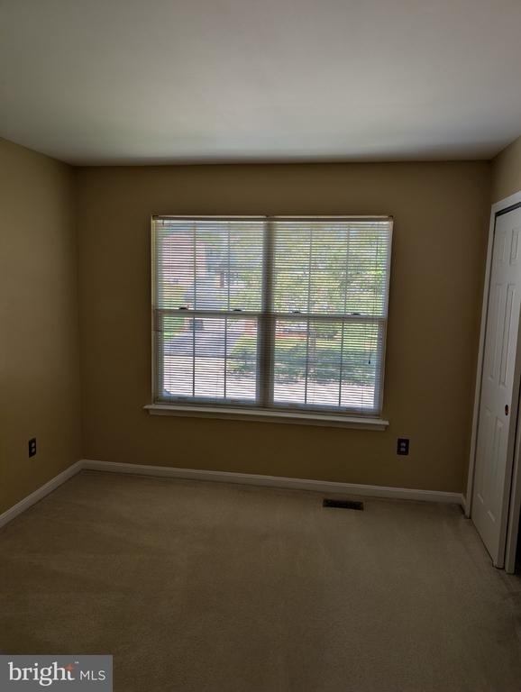 4411 Sutherland Circle - Photo 2