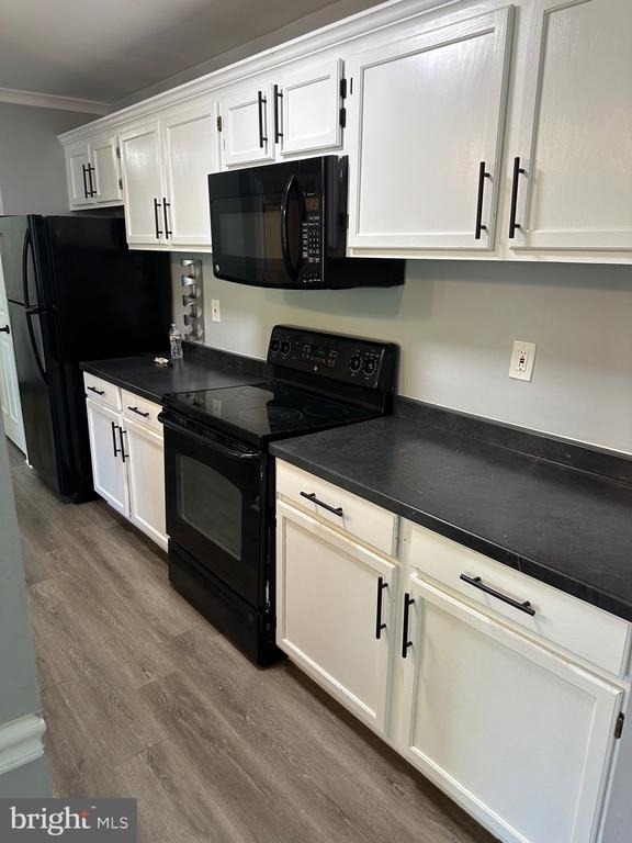 9708 Lake Pointe Court - Photo 11