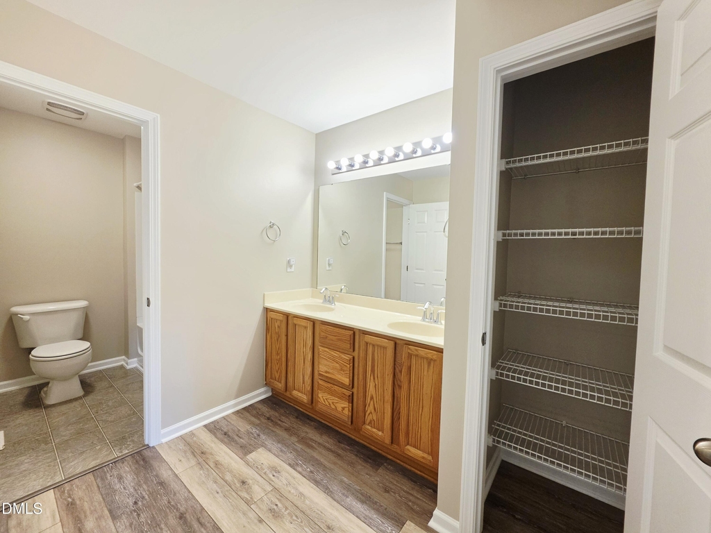 1111 Consortium Drive - Photo 13
