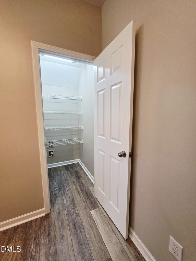 1111 Consortium Drive - Photo 26