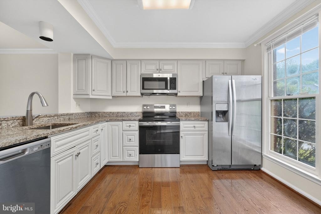 3736 Angelton Court - Photo 16