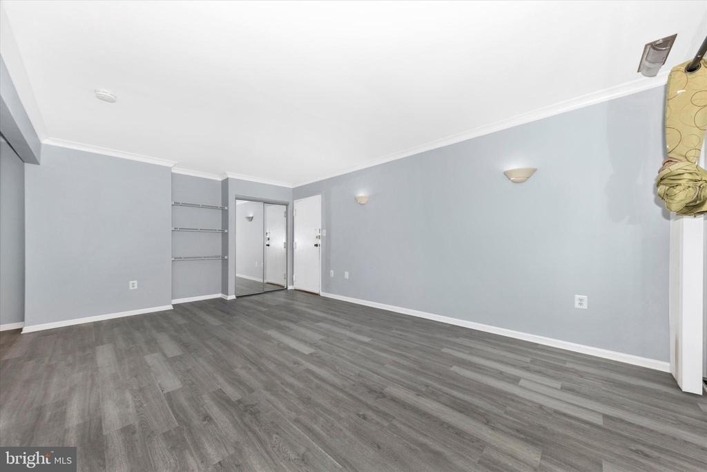 884 College Parkway - Photo 8