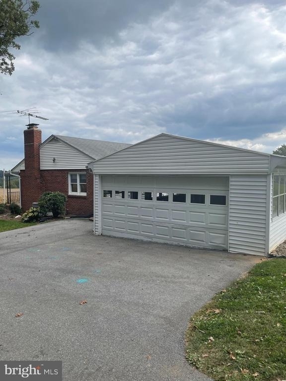 1670 Florence Road - Photo 7