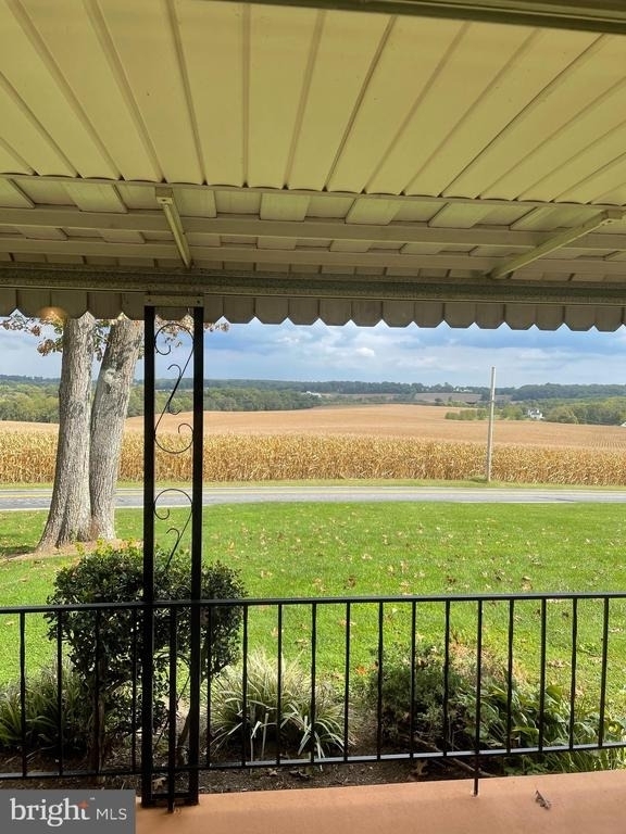 1670 Florence Road - Photo 2