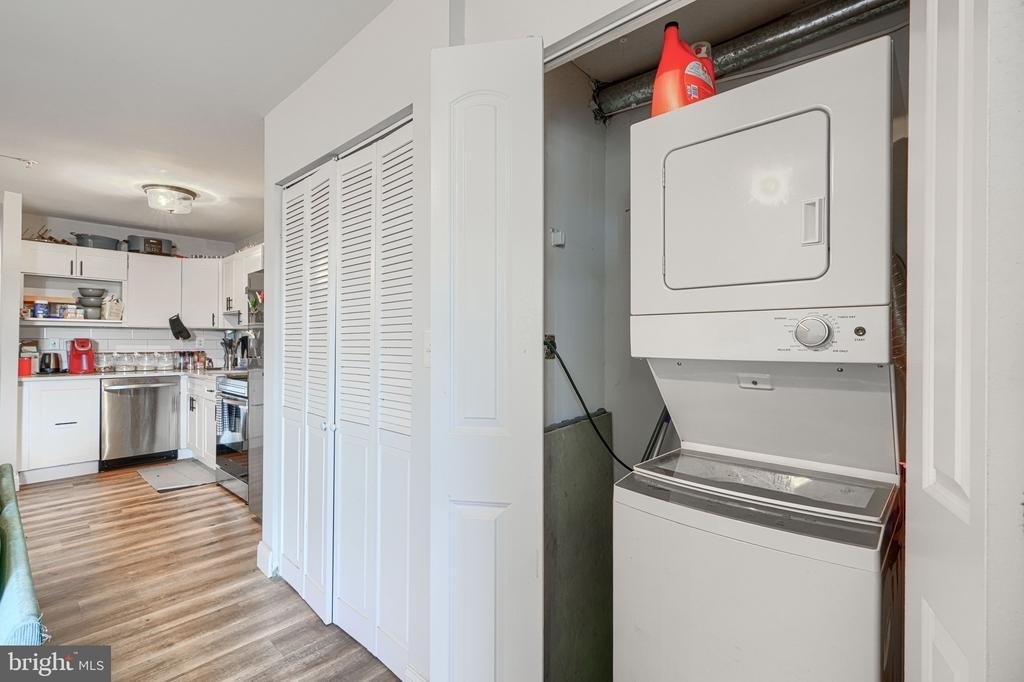 1729 Guilford Avenue - Photo 6