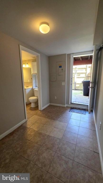 539 N Luzerne Avenue - Photo 27