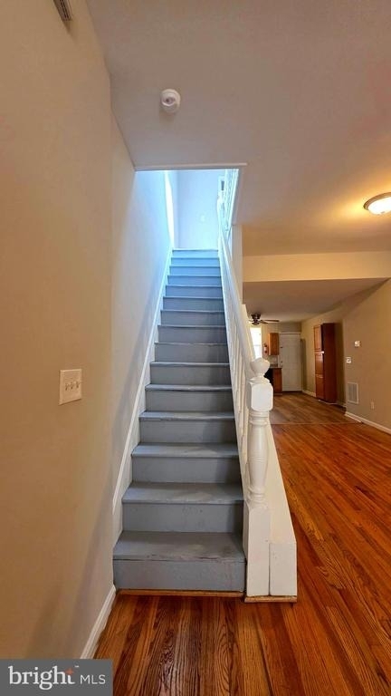 539 N Luzerne Avenue - Photo 9